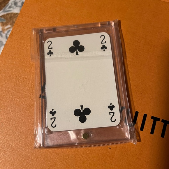 2♣️ LV collectible luxury playing card - Picture 1 of 2